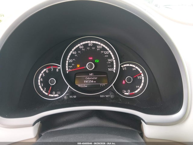 2013 Volkswagen Beetle 2.5l მანქანა იყიდება აუქციონზე, vin: 3VWJX7AT6DM683775, აუქციონის ნომერი: 45485546