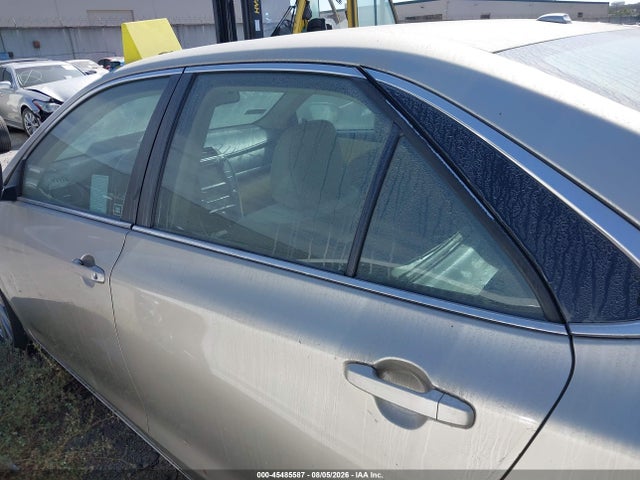 4T1BF1FK3HU356562 Toyota CAMRY XLE