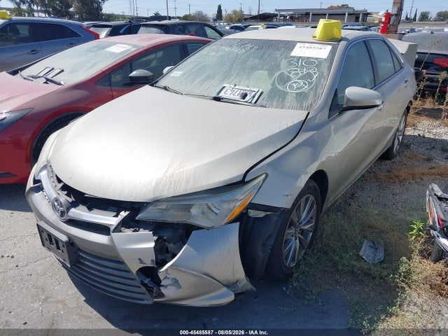 4T1BF1FK3HU356562 Toyota CAMRY XLE