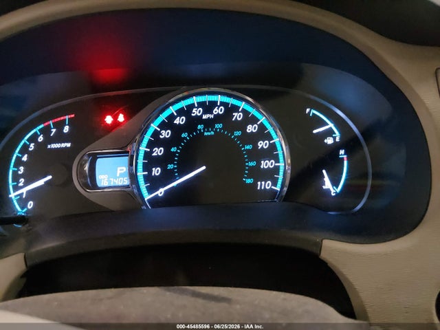 45485596 :رقم المزاد ، 5TDDK3DC9BS026436 vin ، 2011 Toyota Sienna Xle مزاد بيع