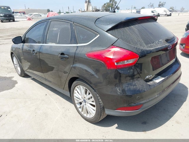 Ford Focus Titanium 2015 1FADP3N22FL341468 Image 3