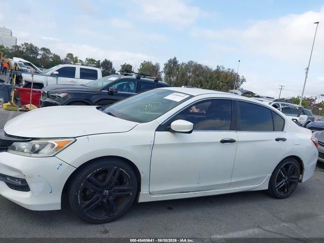 1HGCR2F17HA213906 Honda Accord Sport Se