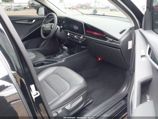 KIA NIRO SX 2023 KNDCT3LE0P5090776 Image 5