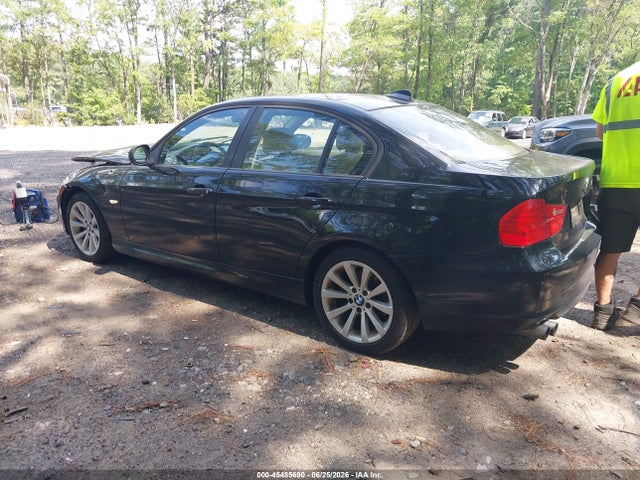 45485690 :رقم المزاد ، WBAPH7G5XBNM56396 vin ، 2011 Bmw 328i مزاد بيع