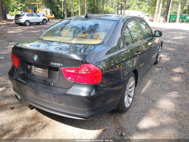 45485690 :رقم المزاد ، WBAPH7G5XBNM56396 vin ، 2011 Bmw 328i مزاد بيع