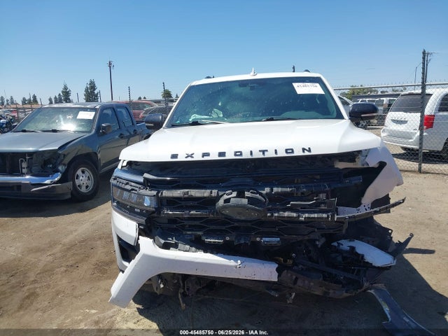 Ford Expedition Limited 2022 1FMJU2AT8NEA09211 Image 13