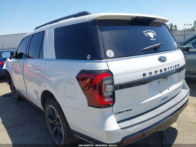 1FMJU2AT8NEA09211 Ford Expedition Limited