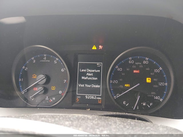45485758 :رقم المزاد ، JTMRFREV5JJ721781 vin ، 2018 Toyota Rav4 Xle مزاد بيع