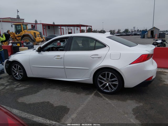 Lexus IS 300 2020 JTHDA1D2XL5108583 Image 14