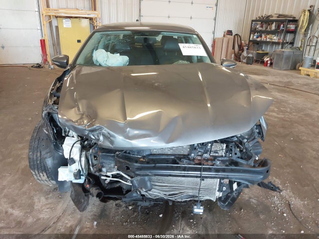 2018 Volkswagen Passat 2.0t R-line/2.0t S მანქანა იყიდება აუქციონზე, vin: 1VWAA7A31JC020922, აუქციონის ნომერი: 45485833
