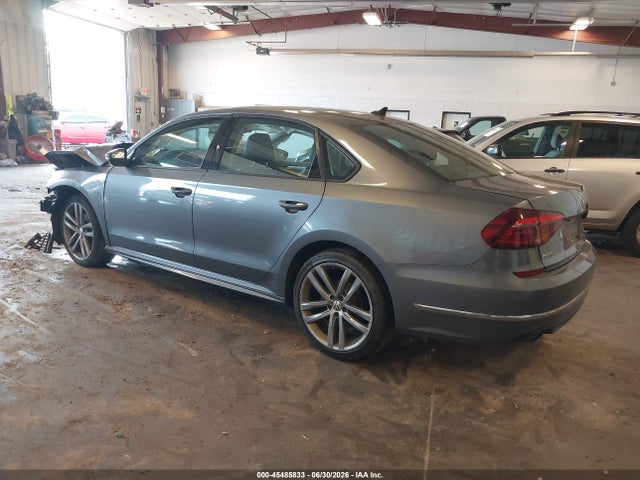2018 Volkswagen Passat 2.0t R-line/2.0t S მანქანა იყიდება აუქციონზე, vin: 1VWAA7A31JC020922, აუქციონის ნომერი: 45485833