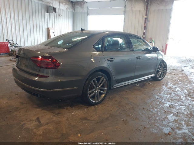 2018 Volkswagen Passat 2.0t R-line/2.0t S მანქანა იყიდება აუქციონზე, vin: 1VWAA7A31JC020922, აუქციონის ნომერი: 45485833
