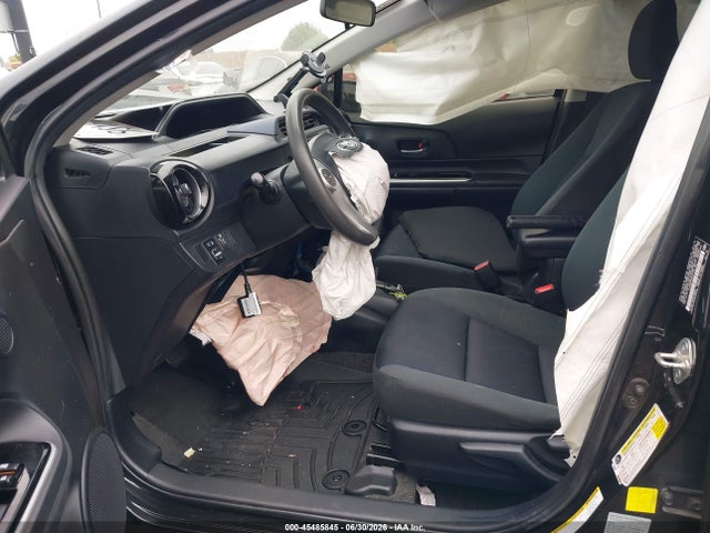 Toyota Prius C Two 2016 JTDKDTB31G1121761 Image 5
