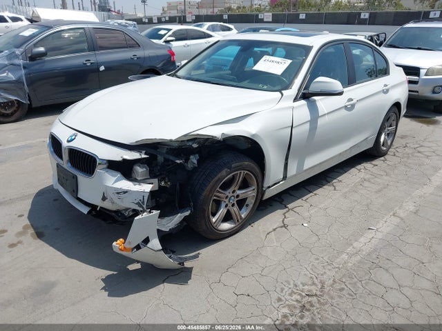 BMW 328I 2014 WBA3C1C58EK116329 Image 2