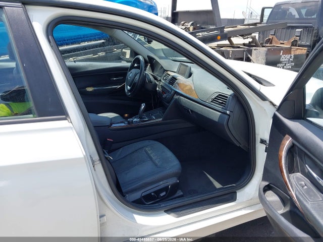 BMW 328I 2014 WBA3C1C58EK116329 Image 5