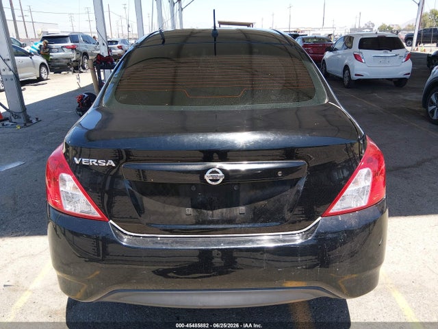 3N1CN7AP8JL803200 Nissan Versa 1.6 S