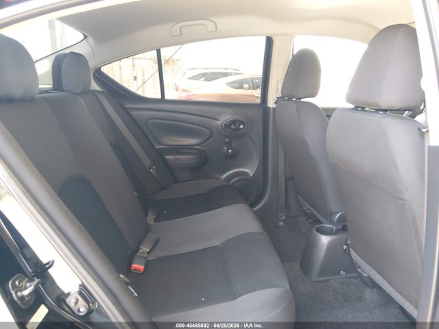 3N1CN7AP8JL803200 Nissan Versa 1.6 S