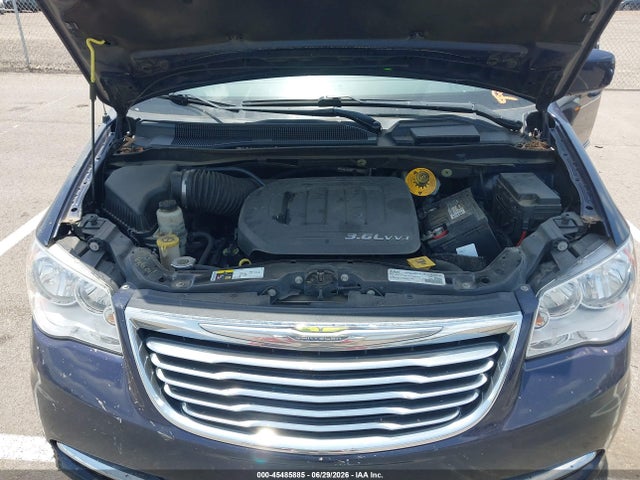45485885 :رقم المزاد ، 2C4RC1BGXGR185849 vin ، 2016 Chrysler Town & Country Touring مزاد بيع