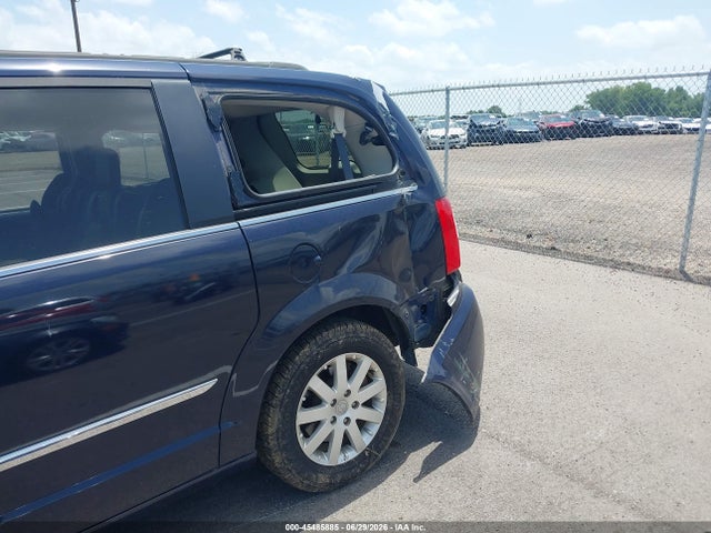 45485885 :رقم المزاد ، 2C4RC1BGXGR185849 vin ، 2016 Chrysler Town & Country Touring مزاد بيع