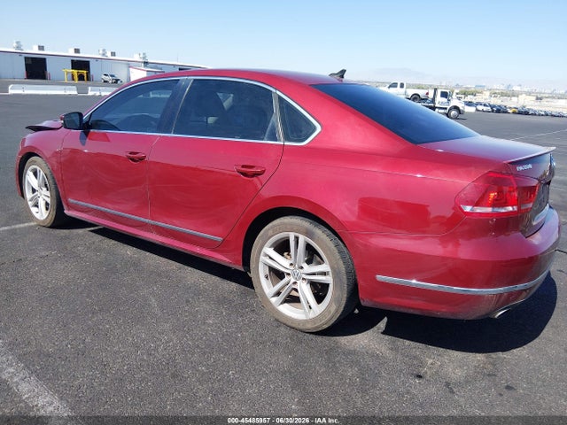 1VWCV7A33FC063596 Volkswagen Passat 2.0l Tdi Sel Premium
