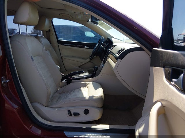 1VWCV7A33FC063596 Volkswagen Passat 2.0l Tdi Sel Premium