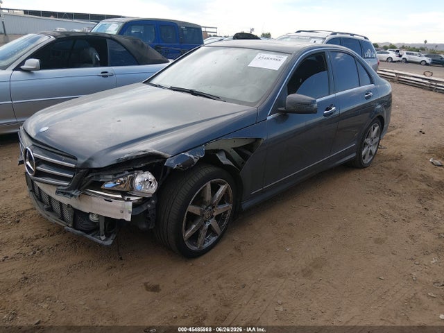 2014 Mercedes-benz C 250 Sport მანქანა იყიდება აუქციონზე, vin: WDDGF4HB2EA964519, აუქციონის ნომერი: 45485988