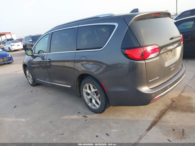 2C4RC1BG9LR114717 Chrysler Pacifica Touring L