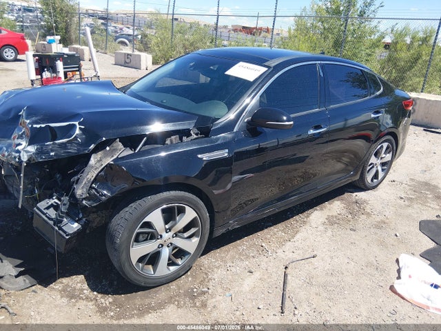 KIA Optima S 2019 5XXGT4L34KG302377 Image 2