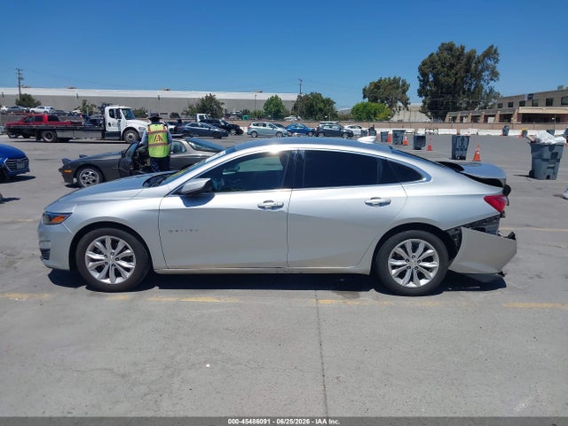 1G1ZD5ST4LF090246 Chevrolet Malibu Fwd Lt