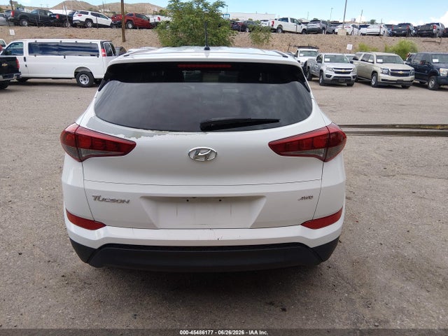 Hyundai TUCSON SE 2018 KM8J2CA4XJU655712 Image 16