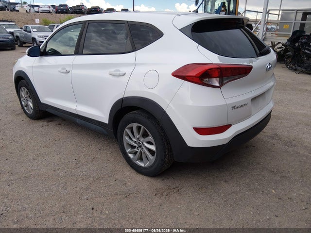 Hyundai TUCSON SE 2018 KM8J2CA4XJU655712 Image 3