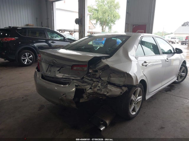 2014 Toyota Camry Se მანქანა იყიდება აუქციონზე, vin: 4T1BF1FK6EU415390, აუქციონის ნომერი: 45486181