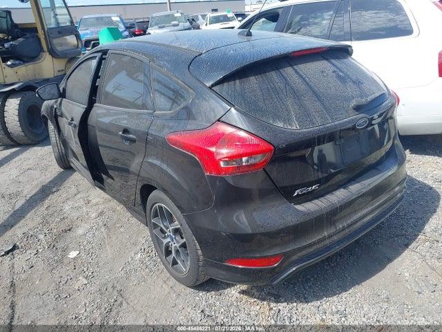 1FADP3K2XGL258473 Ford FOCUS SE