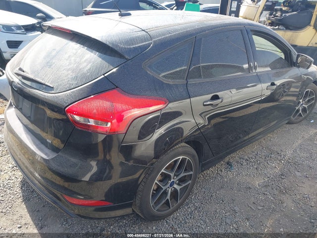 1FADP3K2XGL258473 Ford FOCUS SE