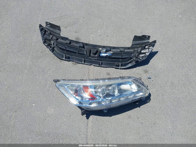 1HGCR6F7XFA001381 Honda Accord Hybrid Touring