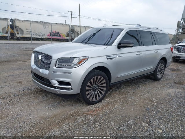 5LMJJ3LT5JEL06651 Lincoln Navigator L Reserve