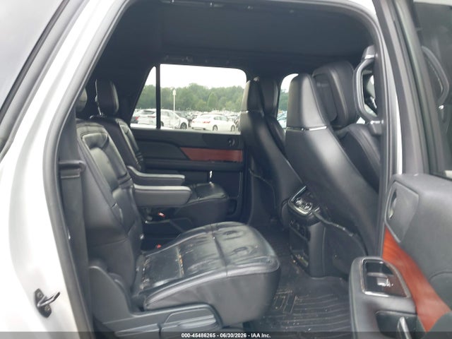 5LMJJ3LT5JEL06651 Lincoln Navigator L Reserve