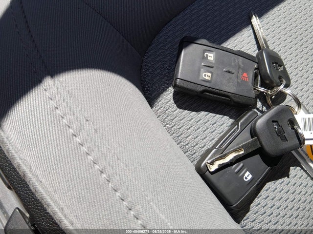 1GCGTBEN0H1270146 Chevrolet Colorado 4wd Wt