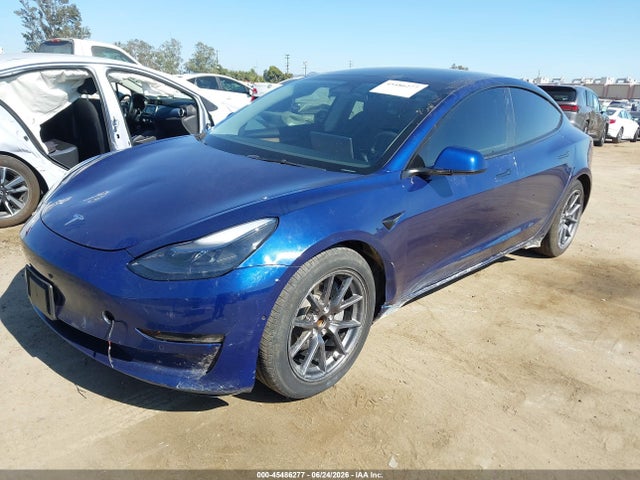45486277 :رقم المزاد ، 5YJ3E1EAXNF374145 vin ، 2022 Tesla Model 3 مزاد بيع