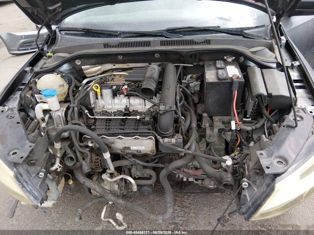 3VWD67AJ0GM221201 Volkswagen Jetta 1.4t Se