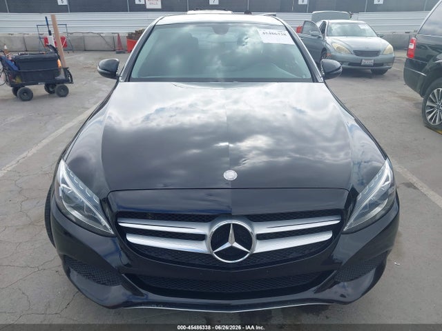 Продажа на аукционе авто 2017 Mercedes-benz C 300, vin: 55SWF4JB7HU230114, номер лота: 45486338