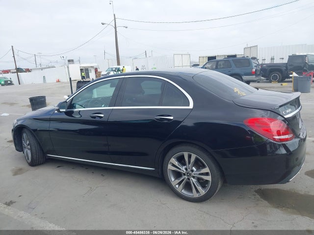 Продажа на аукционе авто 2017 Mercedes-benz C 300, vin: 55SWF4JB7HU230114, номер лота: 45486338