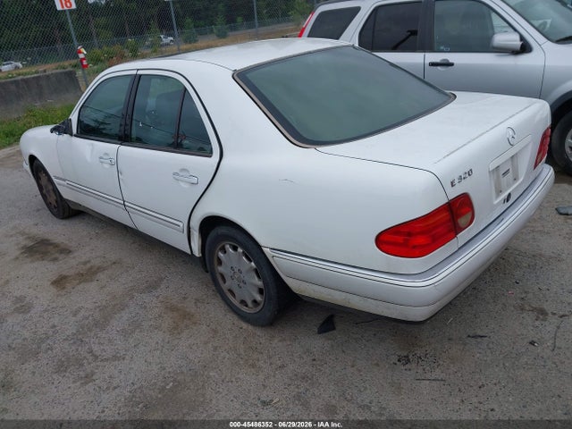 Продаж на аукціоні авто 1997 Mercedes-benz E 320, vin: WDBJF55F0VJ032220, номер лоту: 45486352