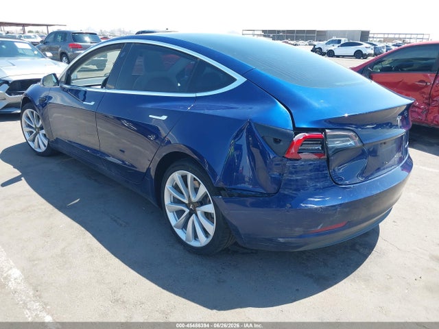 Продаж на аукціоні авто 2018 Tesla Model 3 Long Range/performance, vin: 5YJ3E1EB6JF097853, номер лоту: 45486394