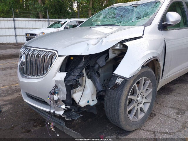 Продажа на аукционе авто 2017 Buick Enclave Leather, vin: 5GAKRBKD1HJ182583, номер лота: 45486396
