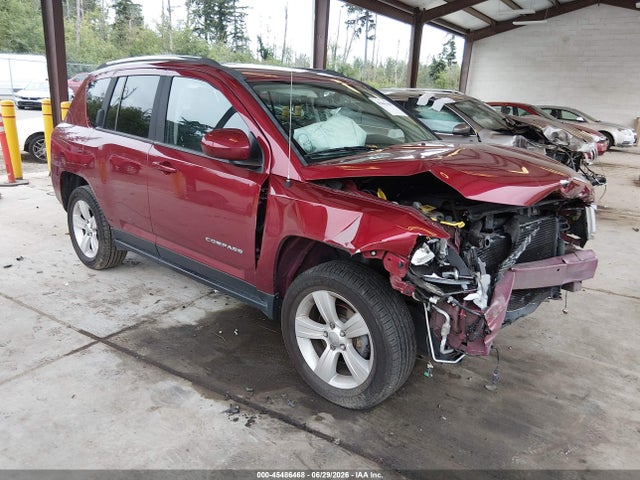 45486468 :رقم المزاد ، 1C4NJDEBXFD162790 vin ، 2015 Jeep Compass Latitude مزاد بيع