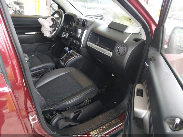 45486468 :رقم المزاد ، 1C4NJDEBXFD162790 vin ، 2015 Jeep Compass Latitude مزاد بيع