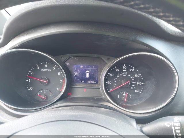 KIA SEDONA LX 2018 KNDMB5C16J6401838 Image 7