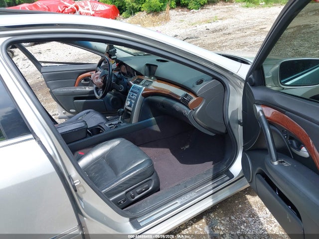 45486488 :رقم المزاد ، JH4KB16525C019181 vin ، 2005 Acura Rl 3.5 مزاد بيع