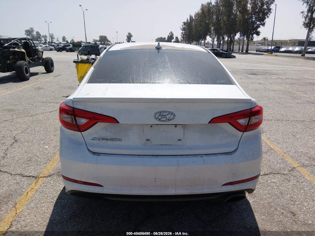 45486490 :رقم المزاد ، 5NPE24AF0HH574834 vin ، 2017 Hyundai Sonata Se مزاد بيع